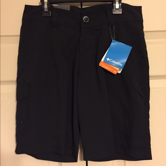 Columbia shorts regular fit. Size 4. NWT - Picture 2 of 5